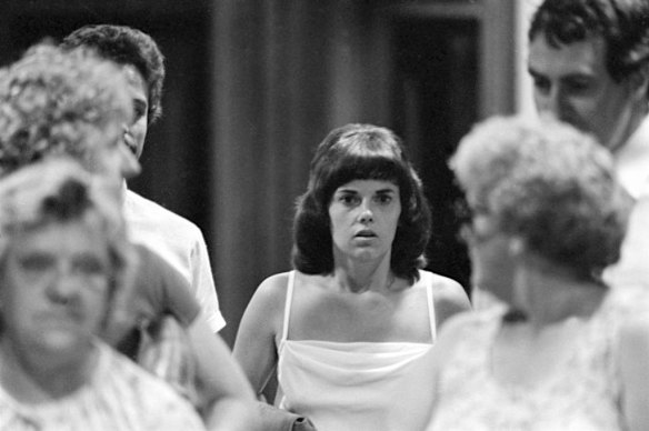 Second inquest into the death of Azaria Chamberlain. Lindy Chamberlain leaving the Alice Springs Coroner's Court, February 1982 THE AGE Picture by MICHAEL RAYNER Marked neg: 16