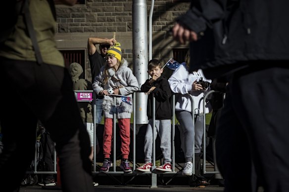 Around 4000 people took part in the ANZAC Day march.