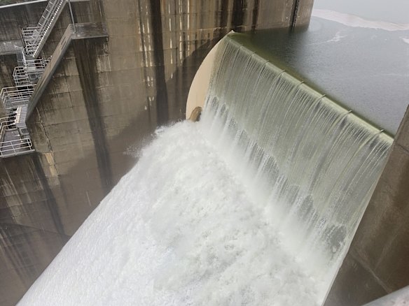 Warragamba Dam spilled today due to the constant downpour of rain over the last 2 days. Flash flooding warnings have been issued for suburbs down river.