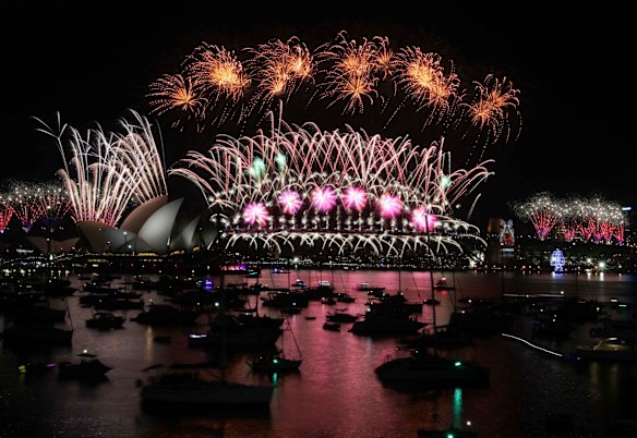The midnight New Year's Eve fireworks on Sydney Harbour, viewed from Mrs Macquarie's Chair.