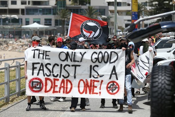 The anti-racism rally during the march along the beach in Cronulla.