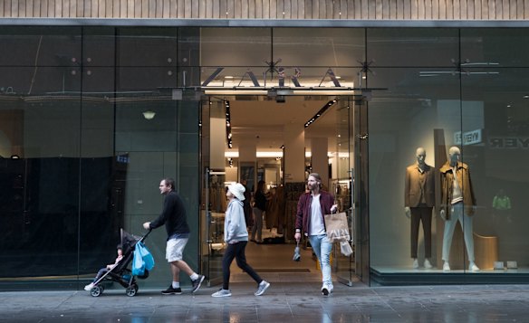 Retail shops have reopened in Sydney's CBD.