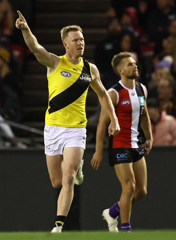 The salute: Richmond’s Jack Riewoldt.