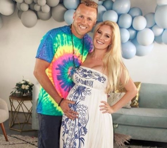 The Hills' co-stars Heidi Montag and Spencer Pratt have welcomed their first child, a baby boy named Gunner Stone, born on October 2. "Heidi and Spencer are proud parents of a healthy baby boy as of this afternoon," the couple's rep told E! and US Weekly. Pratt shared the baby's name on Twitter, also thanking a Los Angeles crystals shop for "dropping off $US27,000 ($34,000) in crystals for the birth". 