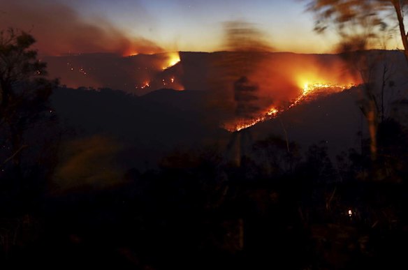 Fires burning in and around the Grose Valley.