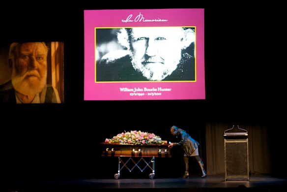 Mourners farewell acting great Bill Hunter