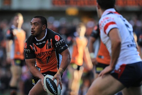 Tiger Masada Iosefa prepares to pass.