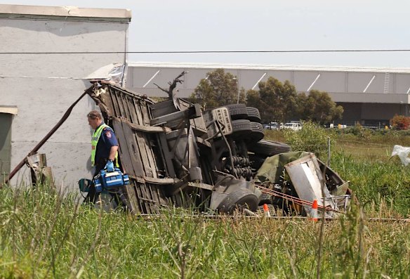 Metro train fatal crash in Dandenong South