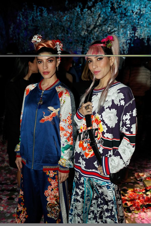 SYDNEY, AUSTRALIA - MAY 17: (L-R) Lisa and Jess Origliasso arrive ahead of the Camilla show at Mercedes-Benz Fashion Week Resort 19 Collections at Carriageworks on May 17.