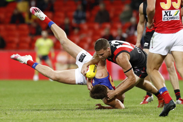 AFL 2020  Trauma surgeon calls for severe penalties for sling tackles