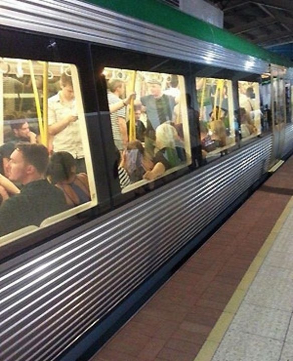 The weekend late train in Perth has been cancelled due to 'low patronage'.
