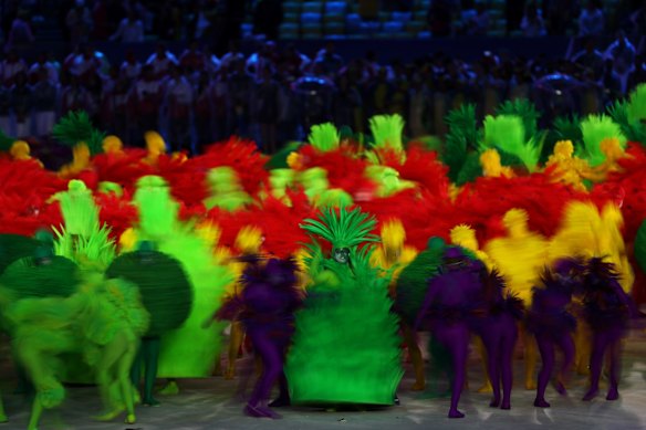 Dancers perform at 'The Art of Burle Marx' segment during the Closing Ceremony on Day 16 of the Rio 2016 Olympic Games.