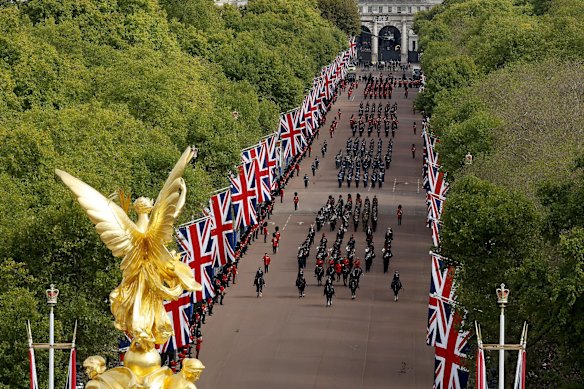 A general view of procession along The Mall.