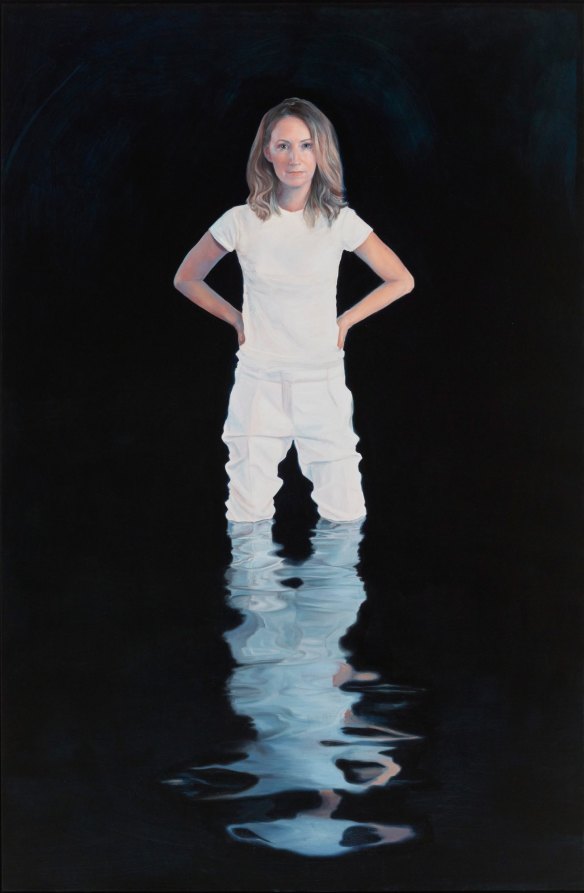 Yvonne East’s Knee-deep, a portrait of actress Lisa McCune. Oil on linen, 185.2 x 121.7 cm © the artist.