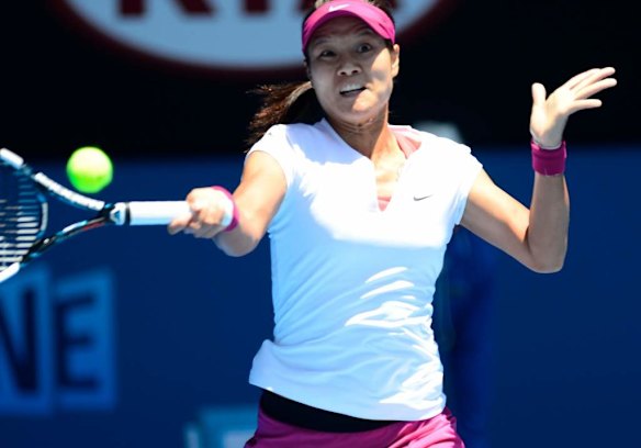 Australian Open: Li Na through to final after straight sets win