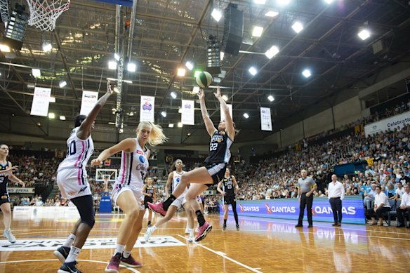 The Capitals' Kelly Wilson.