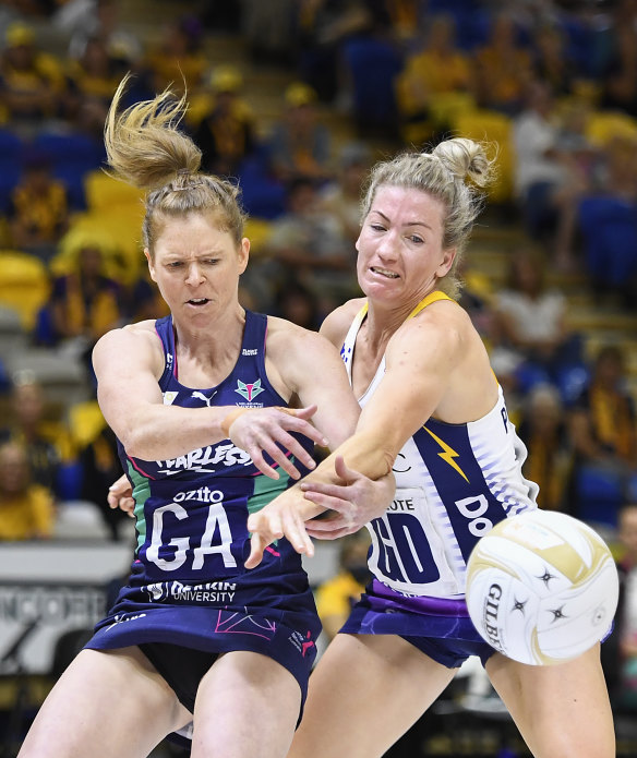 Vixen Tegan Philip and Karla Pretorius of the Lightning compete for the ball.