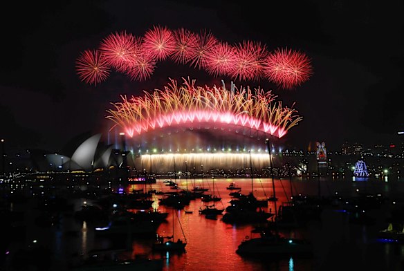 The midnight New Year's Eve fireworks on Sydney Harbour, viewed from Mrs Macquarie's Chair.