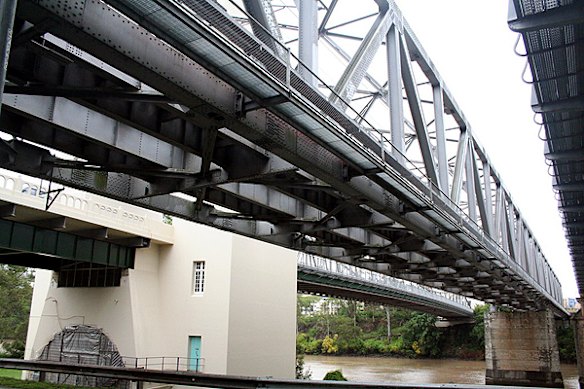 The Indooroopilly Railway Bridge