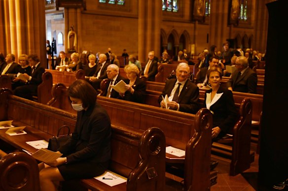 Former PM John Howard, Former Premier Nick Greiner and Premier Gladys Berejiklian arrive at St Mary's Cathedral. 