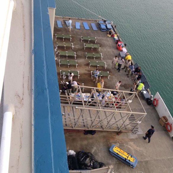 Manus Island scenes of where Asylum seekers are detained before and after recent riots.