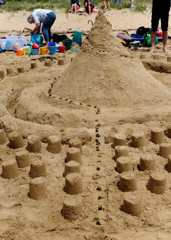 Sand modelling competition at Broulee Beach