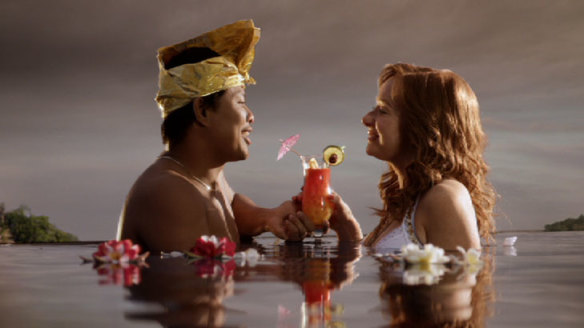 Ketut and Rhonda, in the infamous AAMI ad.