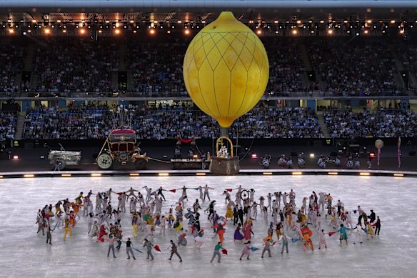 Ginny Lemon got a starring role in a lemon-shaped hot air balloon.