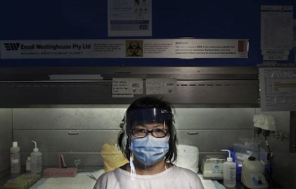 Technical assistant Leanne Qi in the SAVid Sample Management Section.