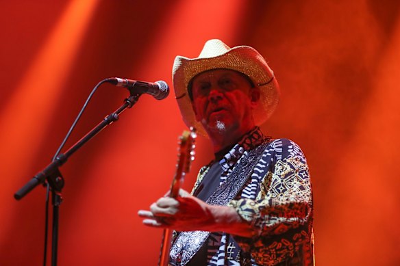 Australian singer-songwriter Russell Morris.