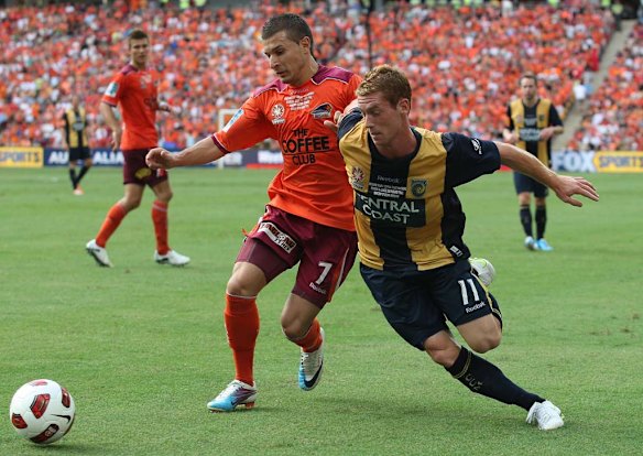 The Roar complete their dream season with a stunning come-from-behind victory over the Mariners.