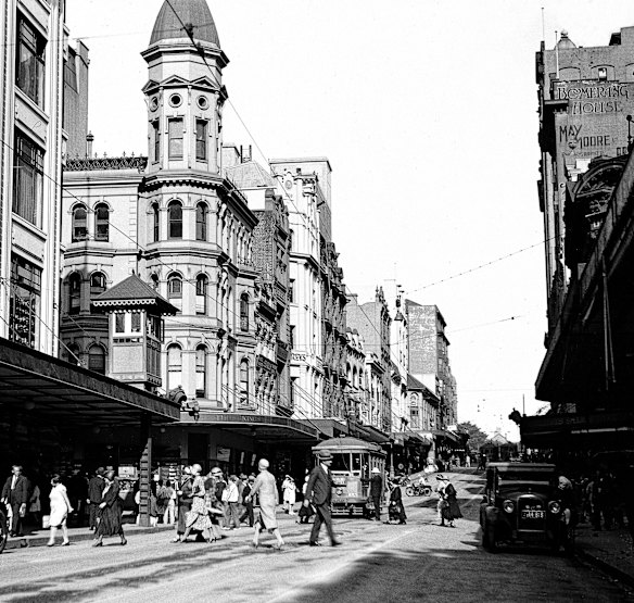 King Street, Sydney, circa 1930s. Image is from a broken glass plate negative. 
