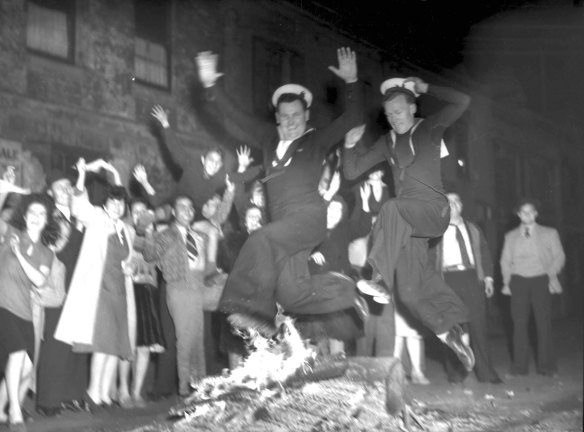 Celebrations in Woolloomooloo on August 15, 1945.