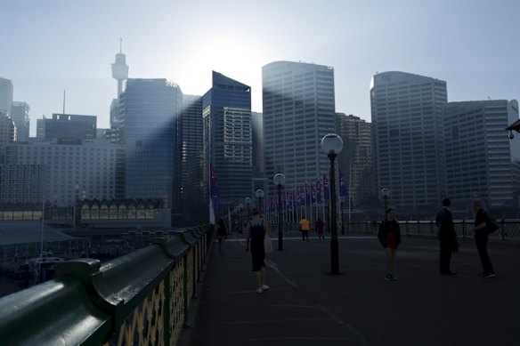 Bushfire smoke covers Sydney on Tuesday 19th November 2019. 