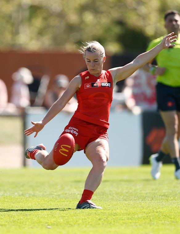 Niamh McLaughlin racked up 33 possessions for the Suns in Sunday’s win.