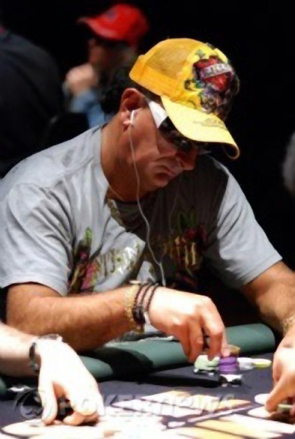  Professional poker player, Bill Jordanou. 