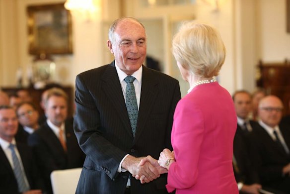 Warren Truss is sworn in as Deputy Prime Minister and as Minister for Infrastructure and Regional Development by Governor-General Quentin Bryce at Government House.