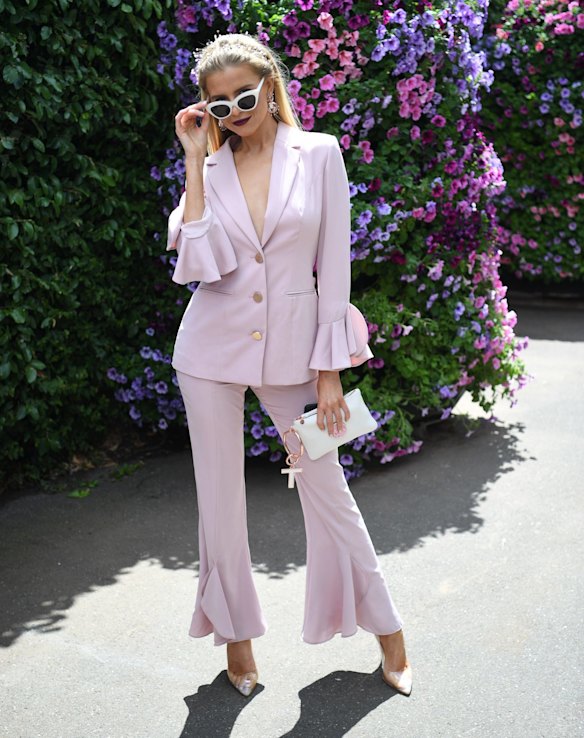 Former Miss Universe Australia Tegan Martin wears Keepsake The Label and Kela head piece at Oaks Day 2018.