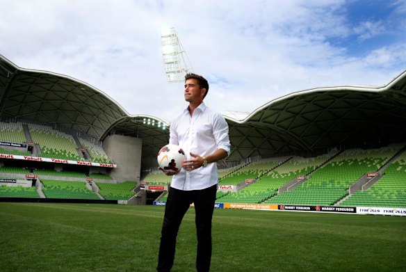 Harry Kewell announces his retirement from soccer.