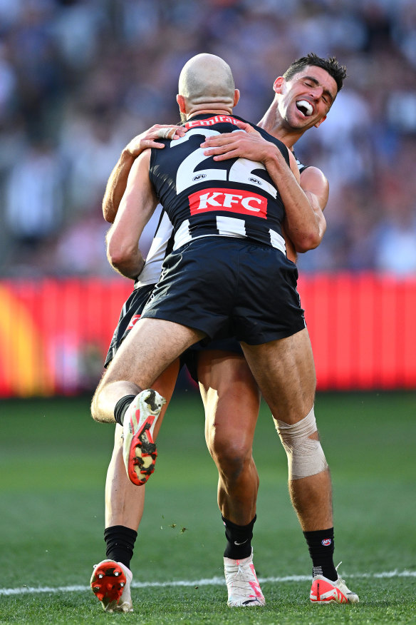 Veterans Steele Sidebottom and Scott Pendlebury became dual premiership players for their club.