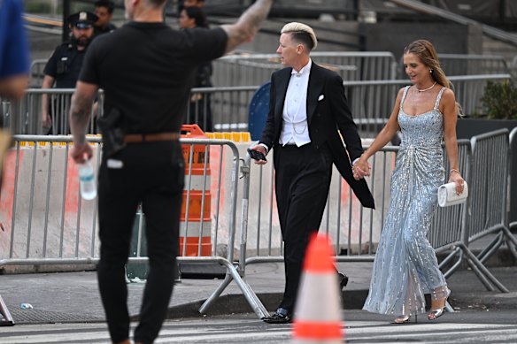 Abby Wambach and Glennon Doyle arrive at Madison Square Garden.