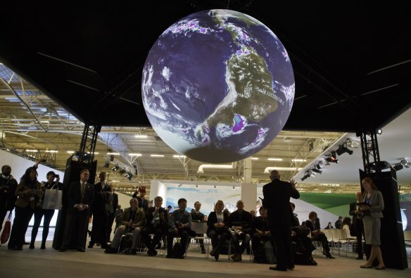 The US exhibition at the 2015 Paris climate summit: the return of a Democrat in the White House will add to the global momentum to act.