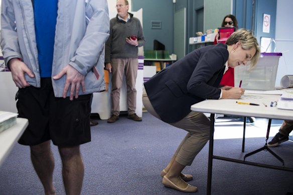 Member for Sydney, Tanya Plibersek, votes at Darlinghurst Public School.