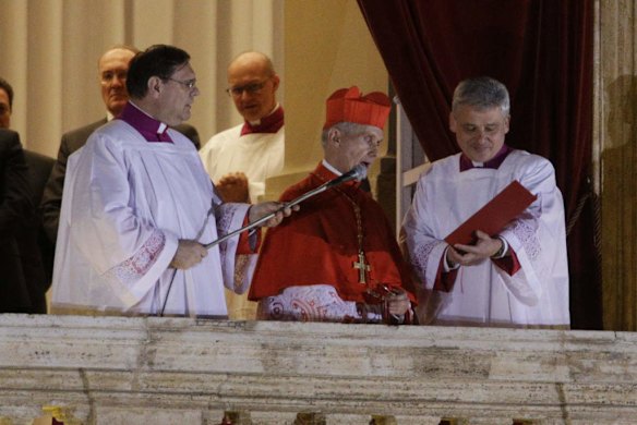 Cardinal Jean-Louis Tauran announces the newly elected Pope Jorge Mario Bergoglio, who took the name of Pope Francis.