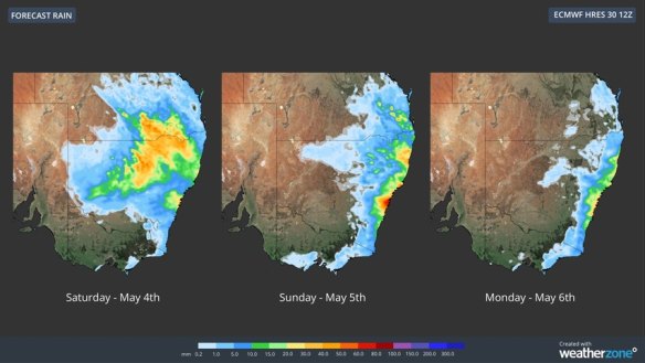 The heaviest rain will hit the coast on Sunday.