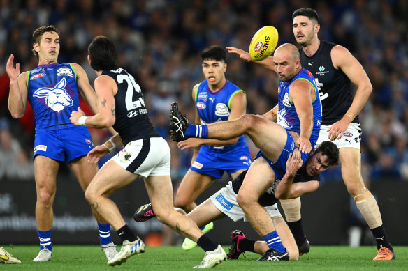 North Melbourne veteran Ben Cunnington wasn’t overly happy when substituted off against Carlton on Good Friday.