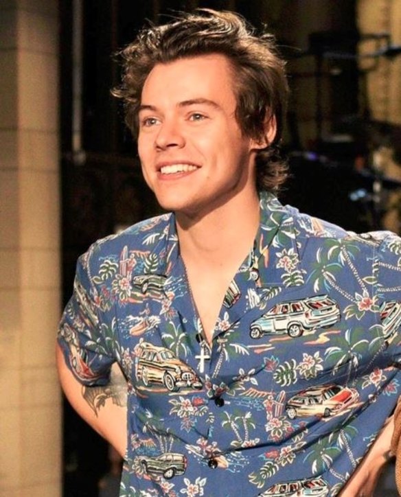 The range of  Caribbean-inspired shirts in his wardrobe was perhaps inspiration behind Styles recording a large part of his new album in Jamaica.
Style note: Pair a Caribbean-inspired print with black bottoms to add vibrant colour to your look.