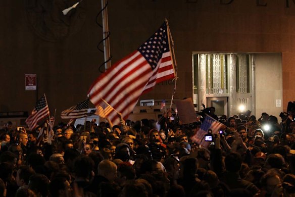 Spontaneous crowds gather at the World Trade Centre.