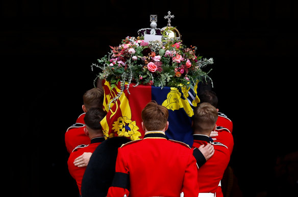 The imperial state crown on top of the coffin.