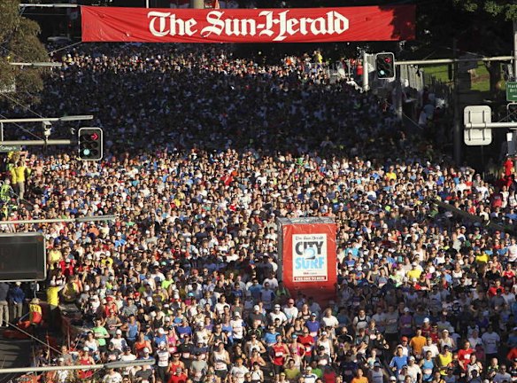 2013 City to Surf..... City 2 Surf: Action from the start of the 2013 race.